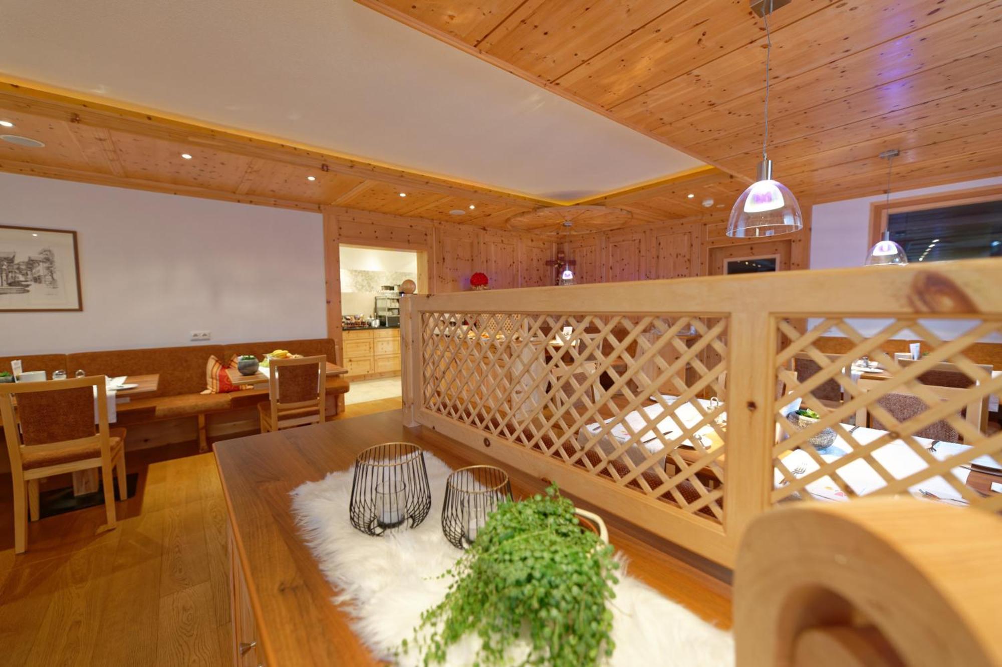 Poltehof Villa Фис Екстериор снимка