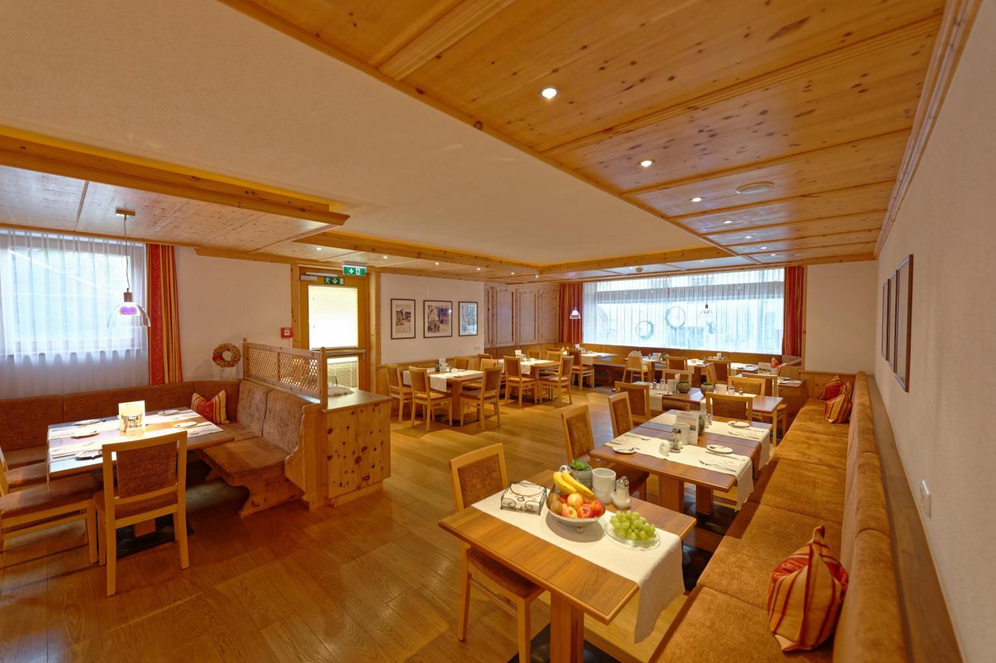 Poltehof Villa Фис Екстериор снимка