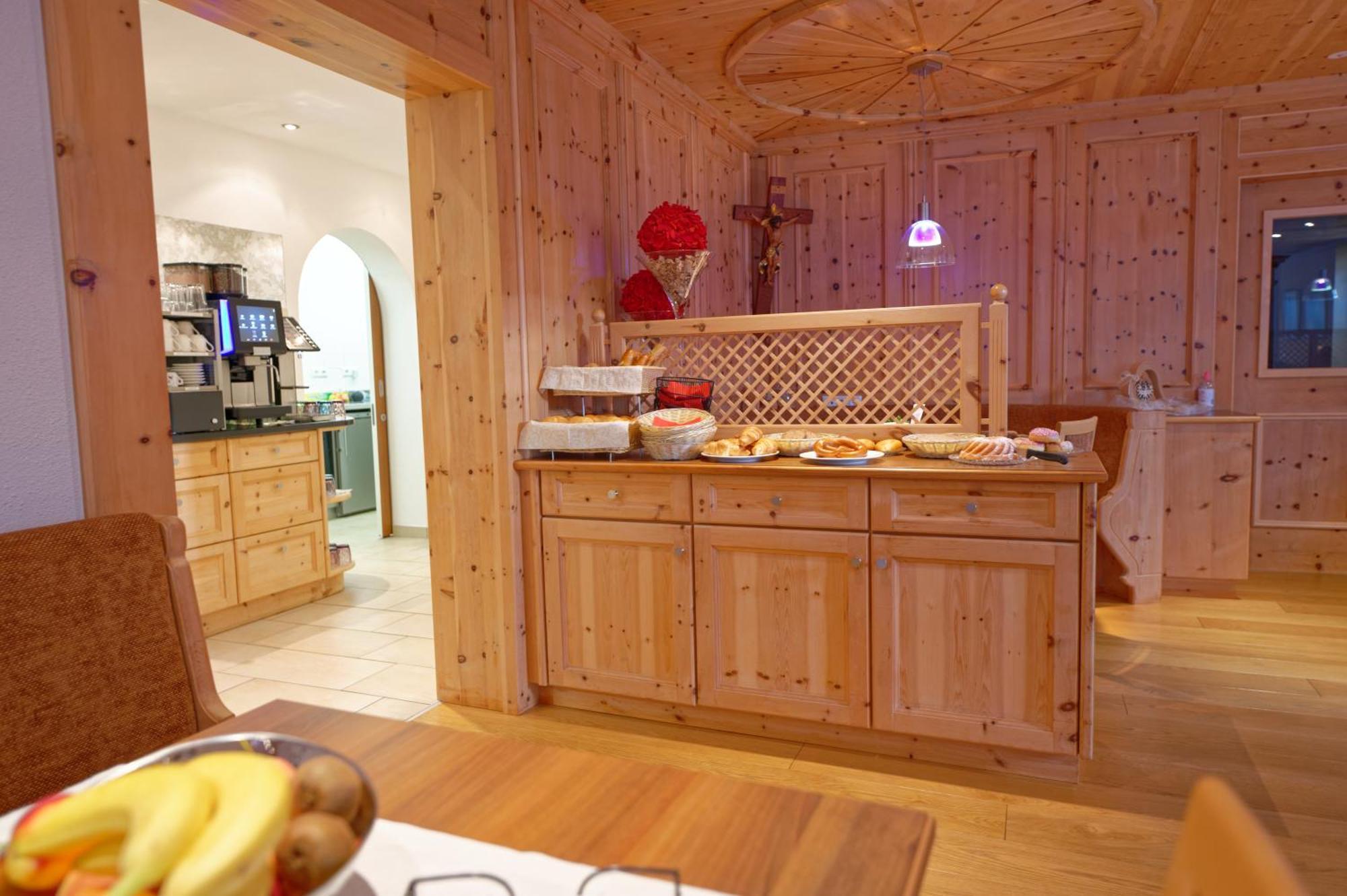 Poltehof Villa Фис Екстериор снимка