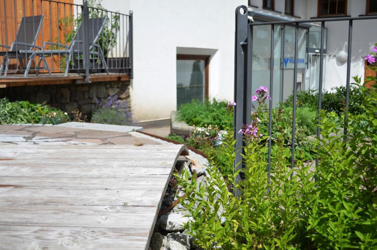 Poltehof Villa Фис Екстериор снимка